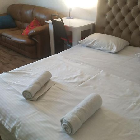 Rustavi Guest House Exteriér fotografie